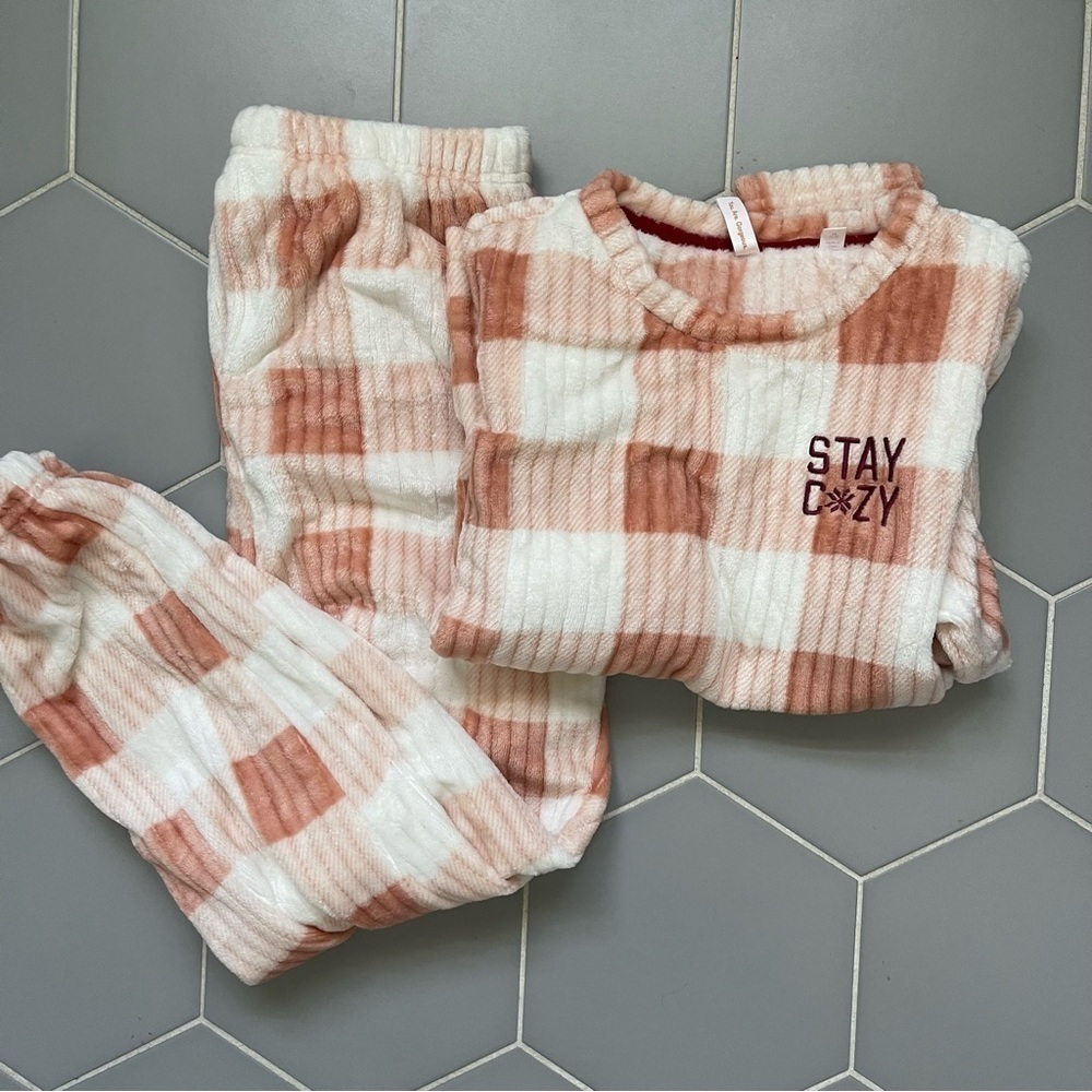 XS fuzzy striped pajama set
